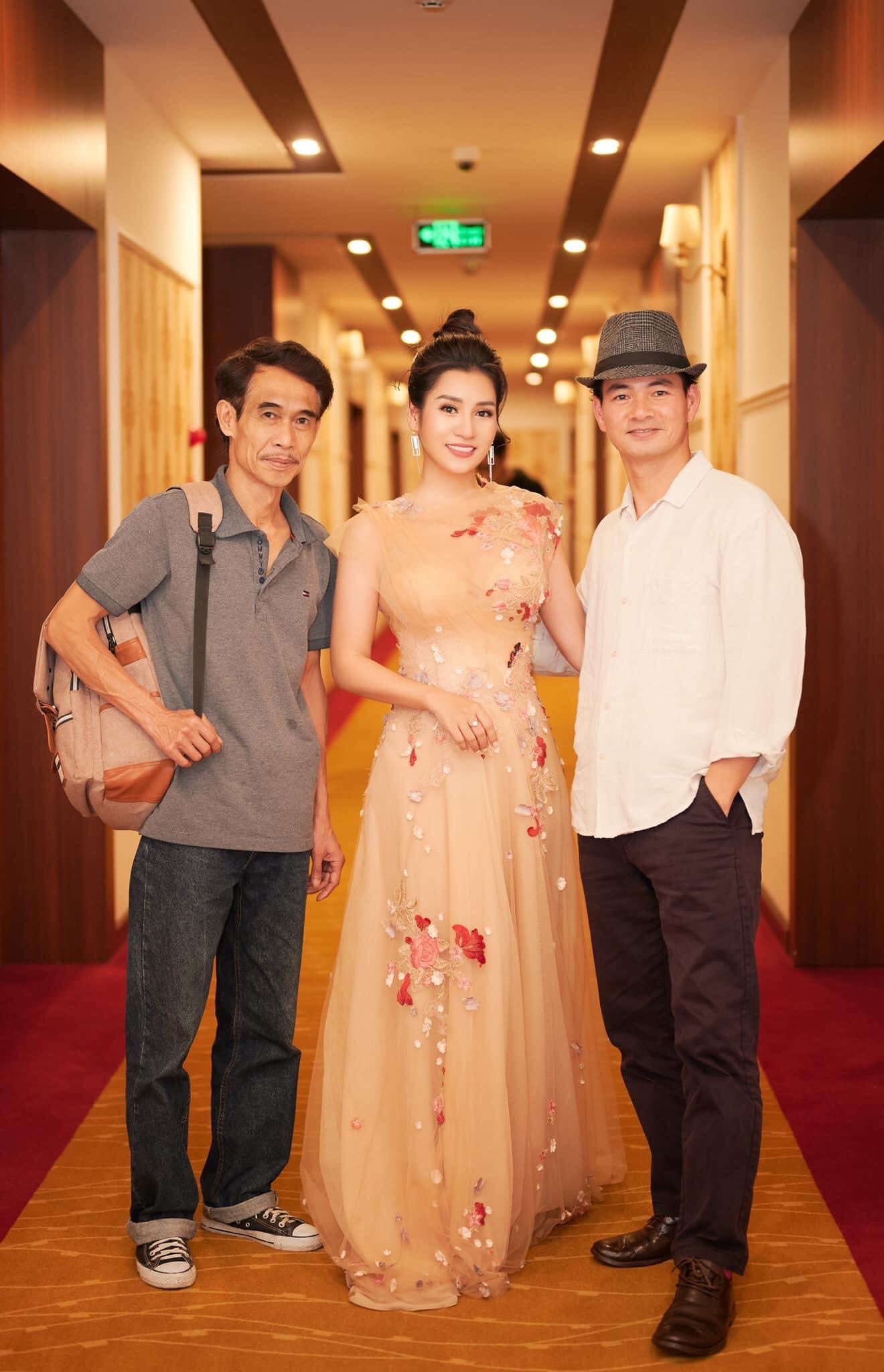 Grand Hotel vui mừng chào đón nghệ sỹ danh hài Xuân Bắc, nghệ sỹ Phú Đôn và MC Thanh Mai tới lưu trú và nghỉ dưỡng tại khách sạn.